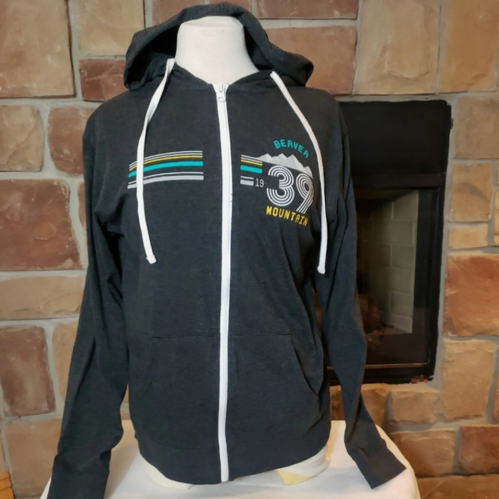 Beaver Mountain Ouray Sportswear grey zip up hoodie -nwot!